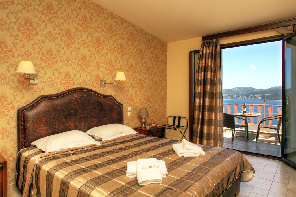 Hotel Tesoro Nikiana Phòng bức ảnh