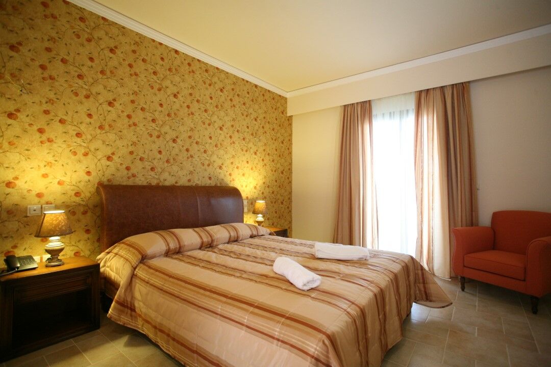 Hotel Tesoro Nikiana Ngoại thất bức ảnh